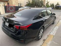 نيسان ألتيما